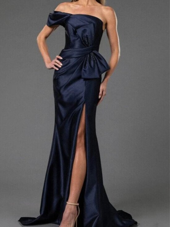 Terani Couture Dresses & Skirts - NWT Terani Couture 251E4555 One Shoulder Mother of the Bride Dress Navy size 8